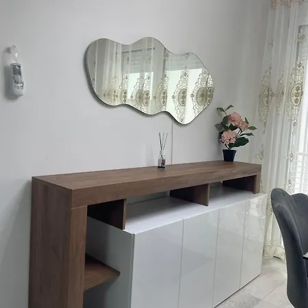 Timo Apartman